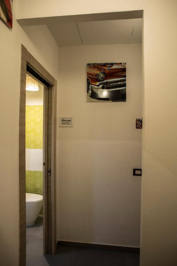 Hotel R&B La Pomposa Dei Motori Modena Exterior foto