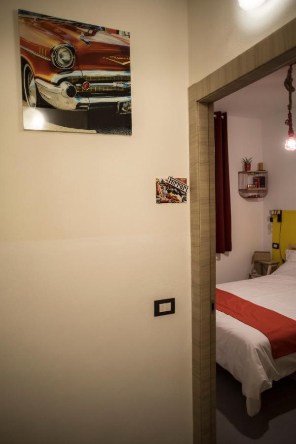 Hotel R&B La Pomposa Dei Motori Modena Exterior foto